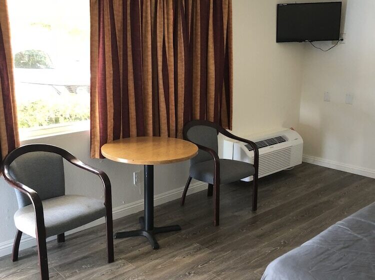 King Lodge Motel