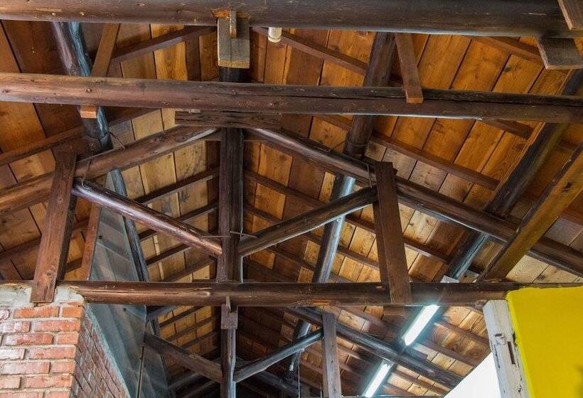 تختخواب و صبحانه Jiufen Skywater Inn