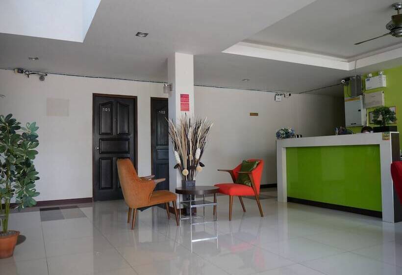 هتل Live Inn