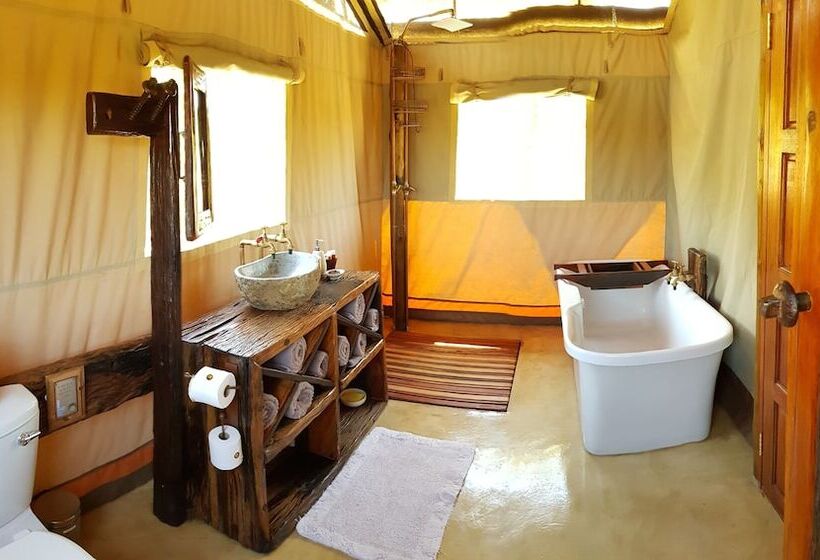 בית מלון כפרי Ouklip Game Lodge