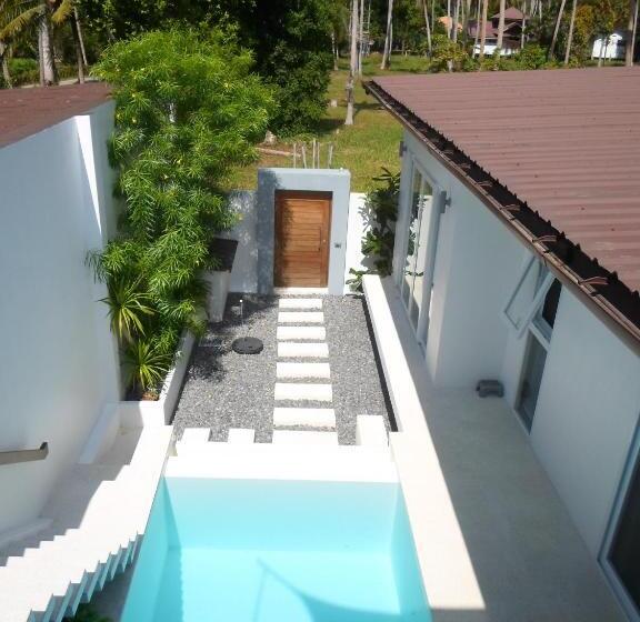 Chuan Chom Villas