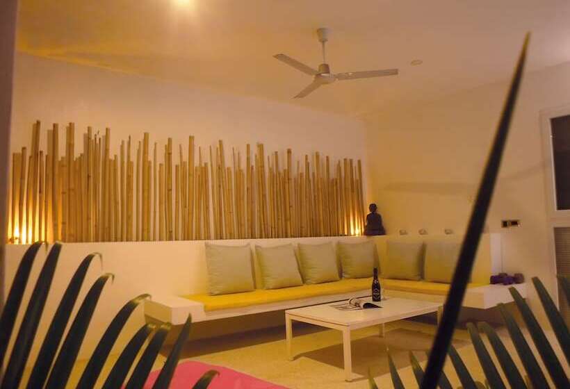 Chuan Chom Villas