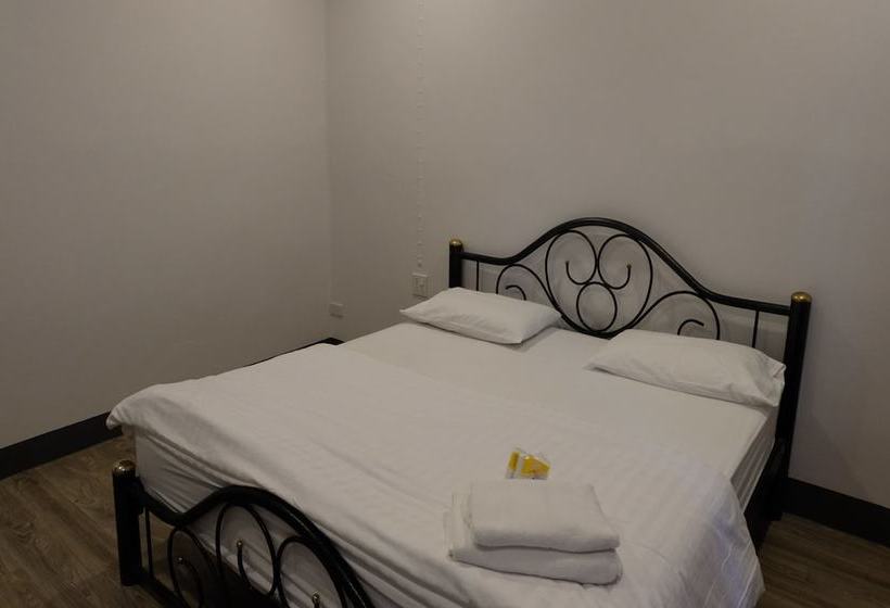 בית מלון כפרי Ai Aroon Apartment