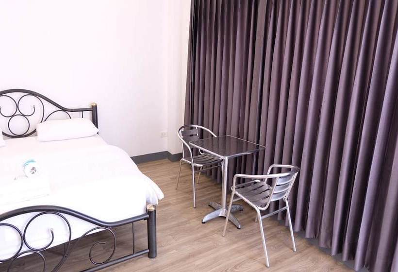 בית מלון כפרי Ai Aroon Apartment