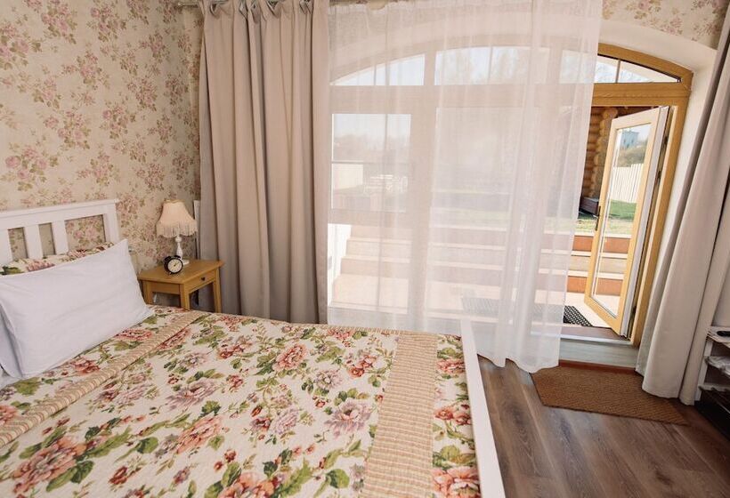 پانسیون Dacha Beliy Bereg