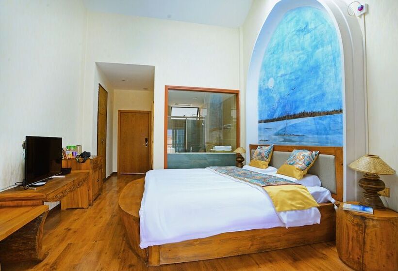 پانسیون Lugu Lake Life And Dream Cultural Inn