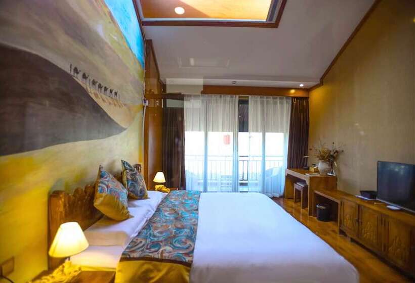 پانسیون Lugu Lake Life And Dream Cultural Inn