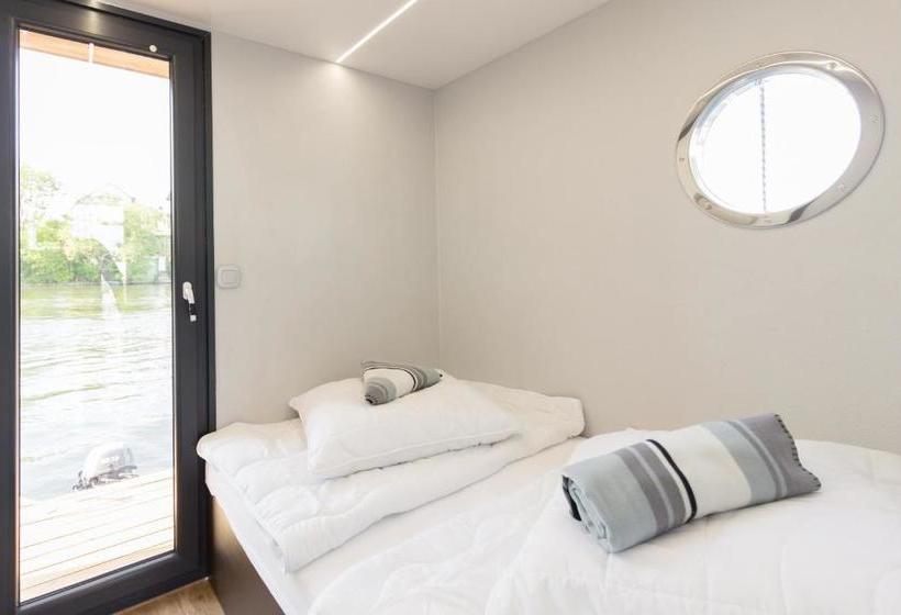 پانسیون Marina Niederhavel