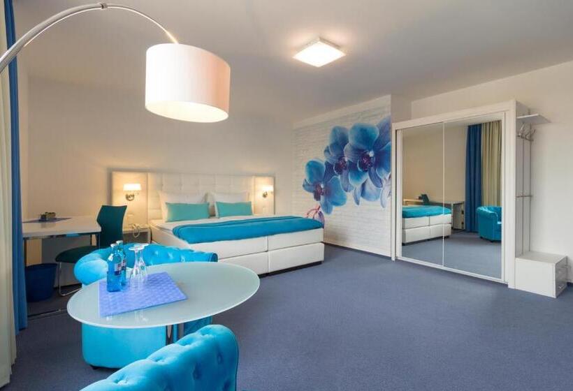 پانسیون Marina Niederhavel