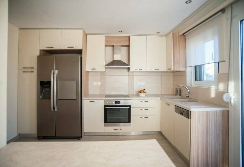 پانسیون Vanessa's Rooms & Apartments