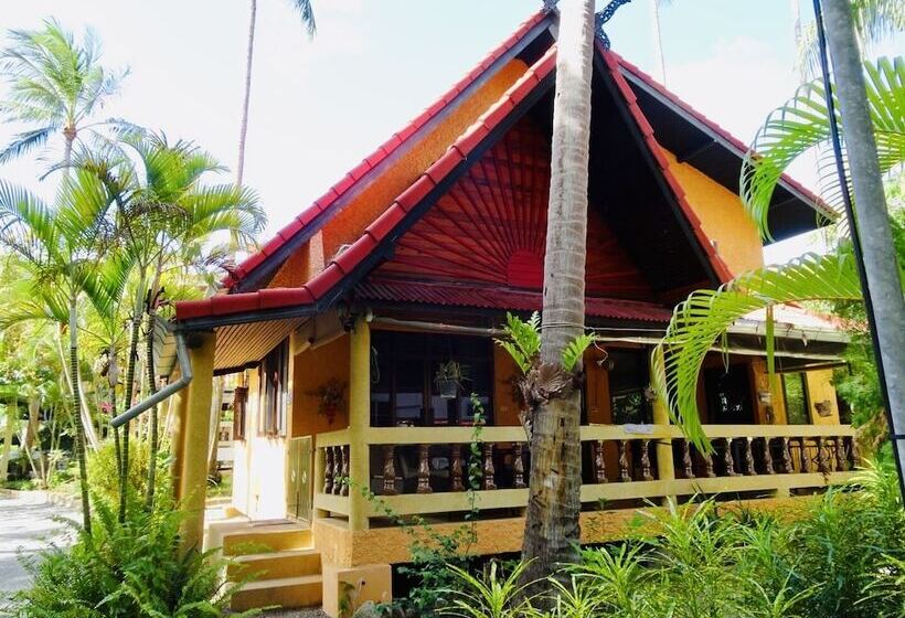 استراحتگاه Starbay Samui