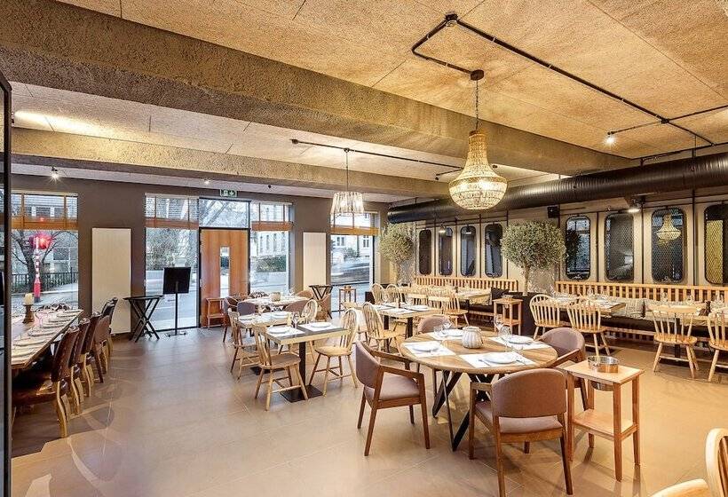 Vistay Apartments