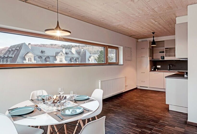 Vistay Apartments