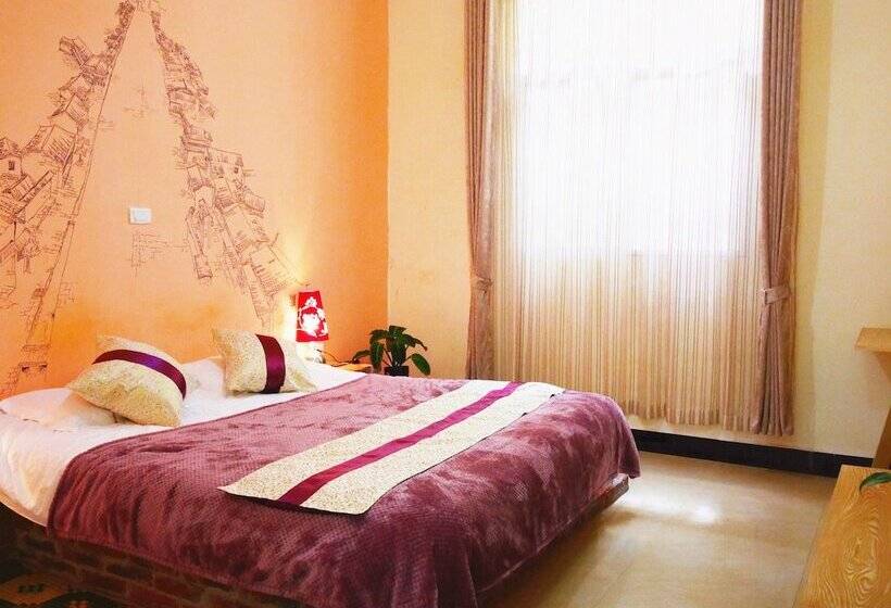 Dali Five Elements Hostel