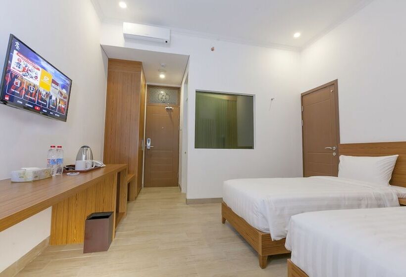 هتل Java Village Resort