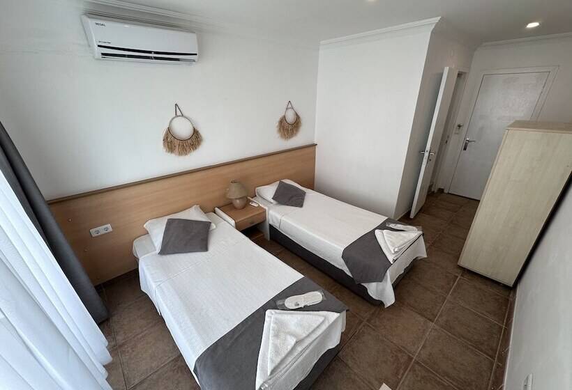 Mimosa Pension