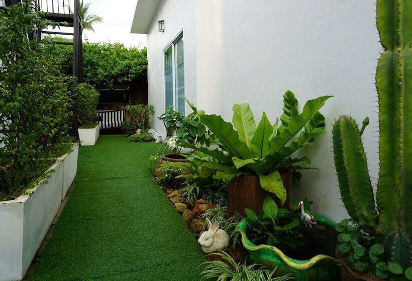 هتل Phannarai House