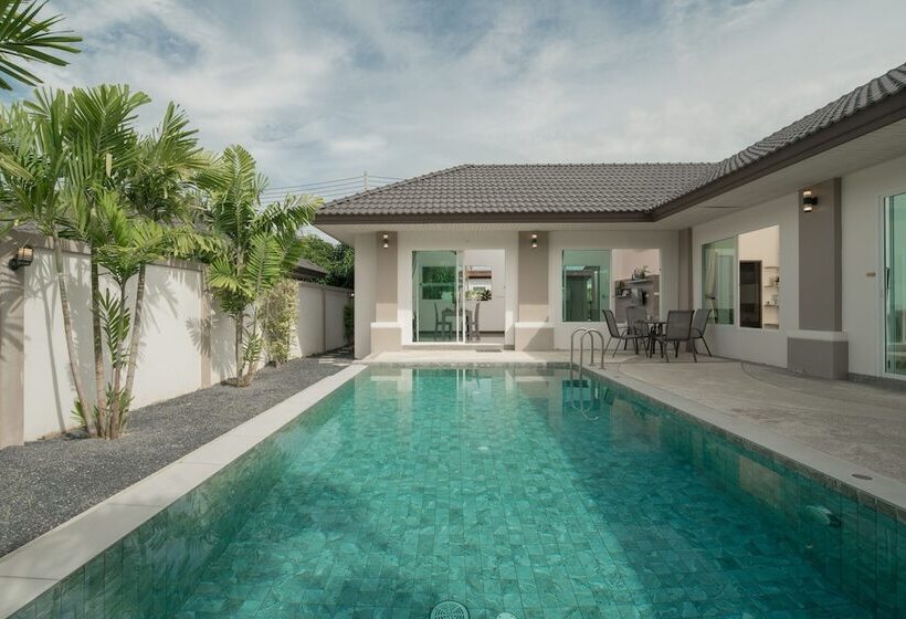 هتل Phuket La Siesta