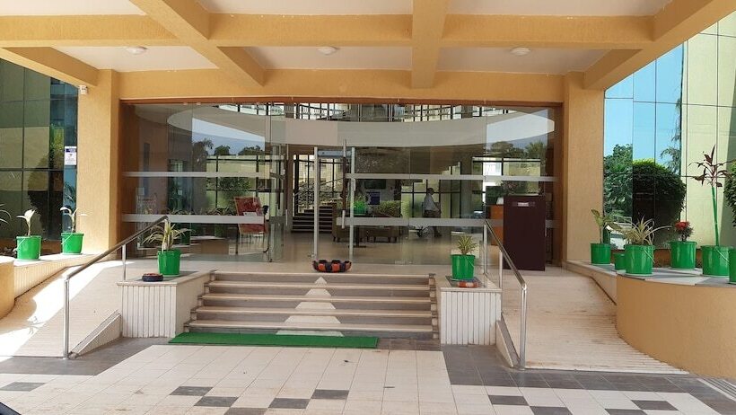 酒店 Seven Sky Clarks Exotica