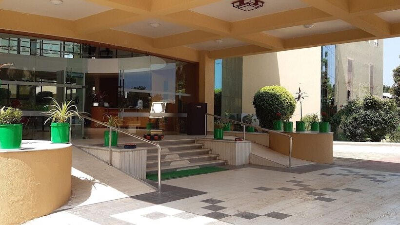 酒店 Seven Sky Clarks Exotica