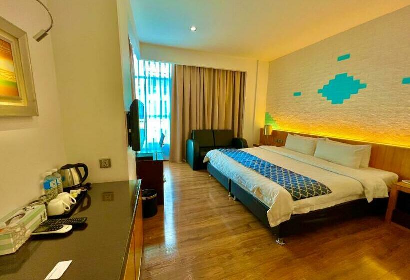 New World Express Motel