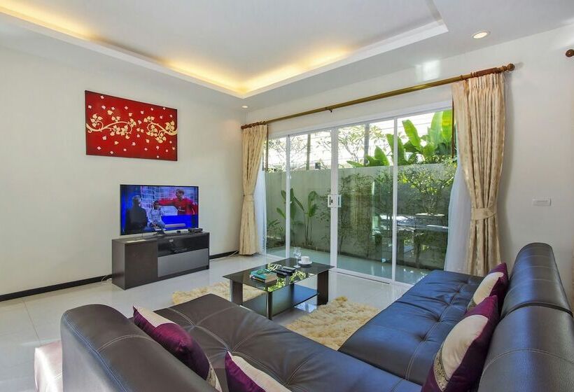 Oazza Villa