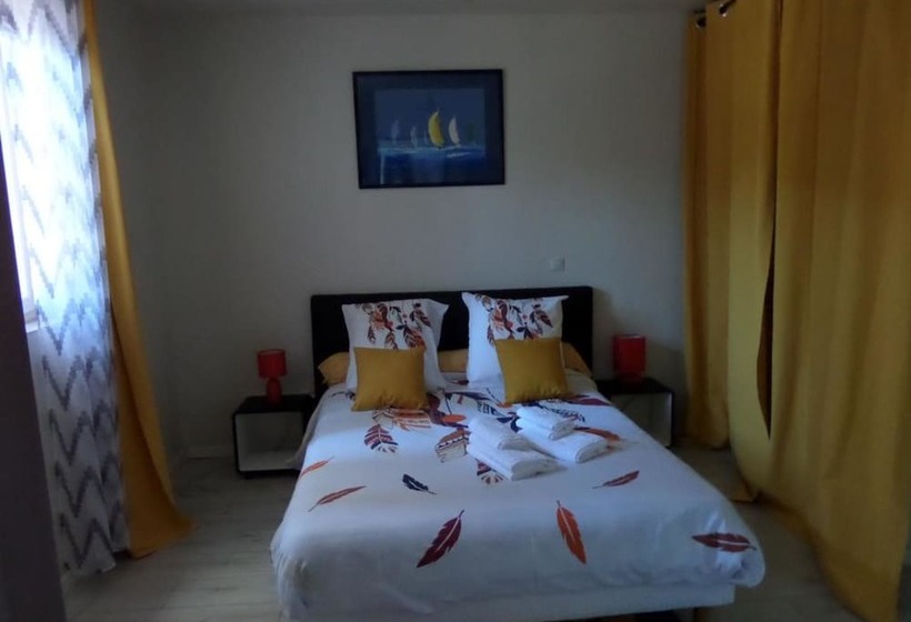 Bed and Breakfast Chambres D'hôtes Ronquer