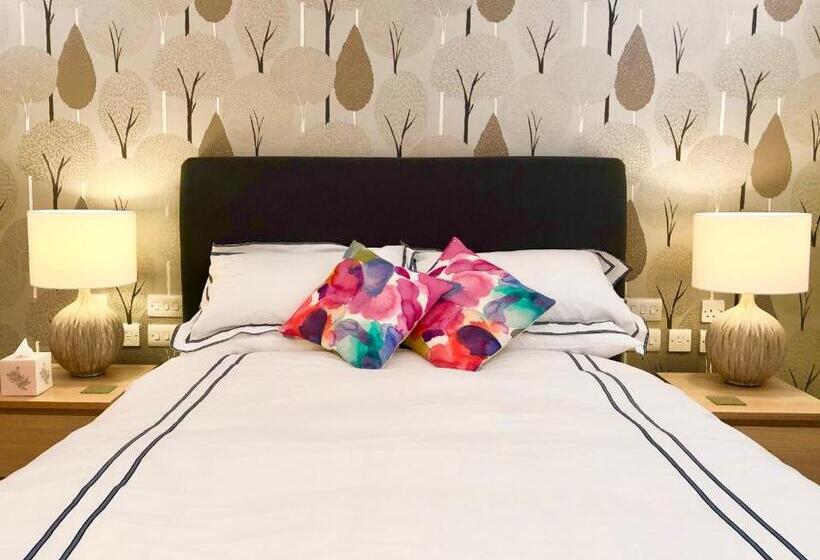 تختخواب و صبحانه Laurels