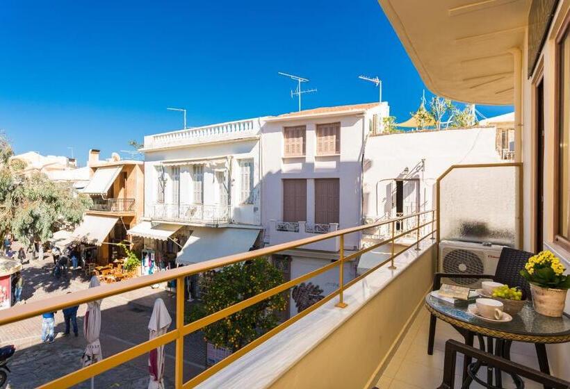 בית מלון כפרי Polyxenia Suites