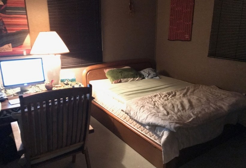 Lazybones House