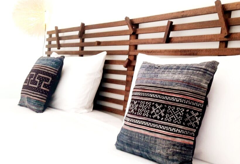 Пансион Laura Guest House Samui   Adult Only