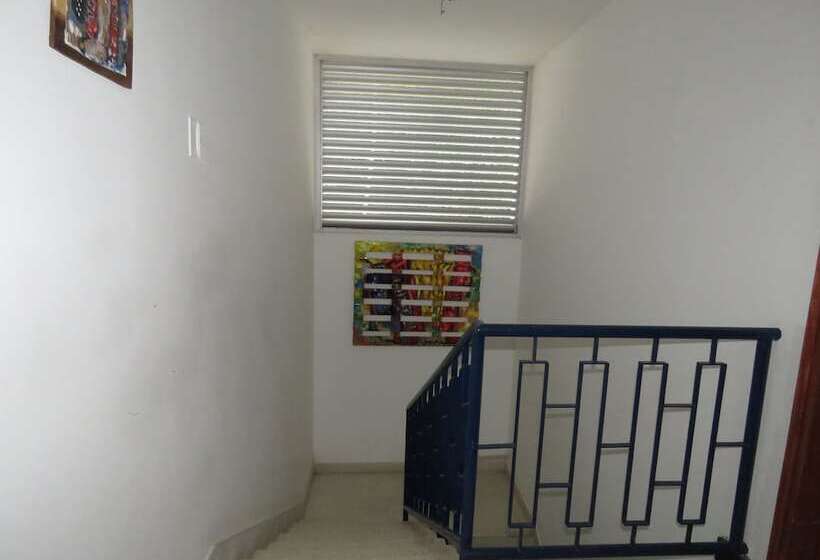 هتل Progreso Plaza