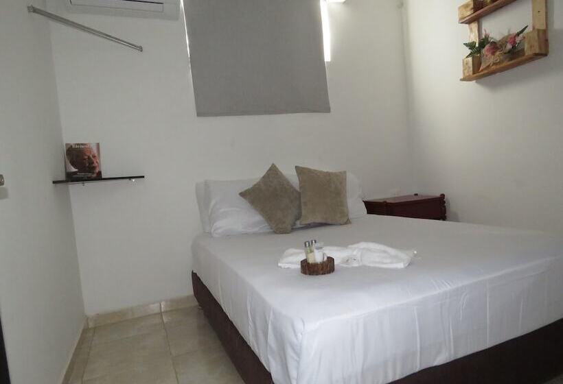 هتل Progreso Plaza