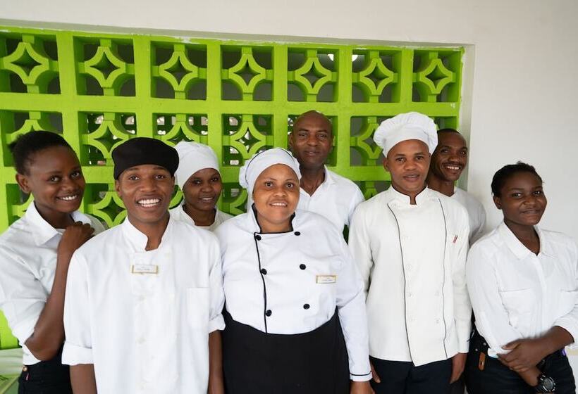 هتل Stonetown View