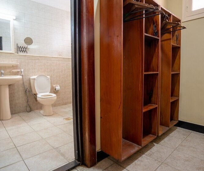 هتل Stonetown View