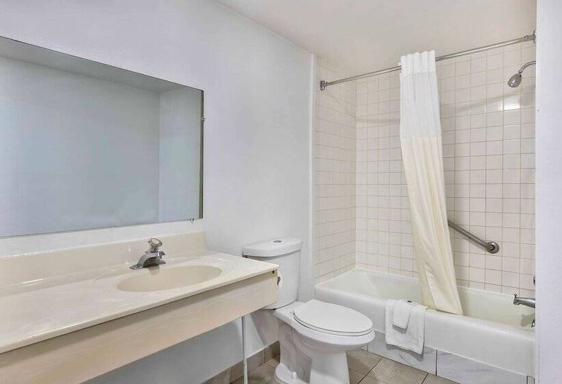 Motel 6 Falls Church, Va   Arlington Boulevard