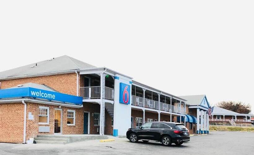 Motel 6 Falls Church, Va   Arlington Boulevard