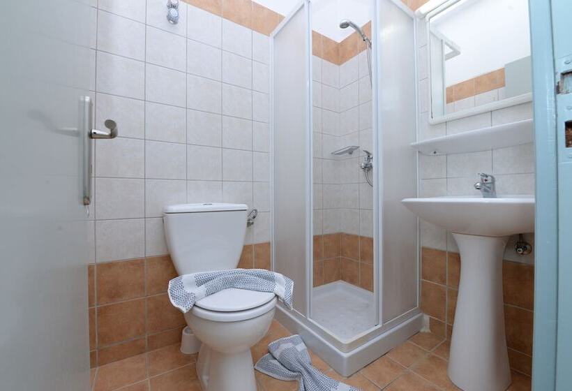 Filippas Rooms
