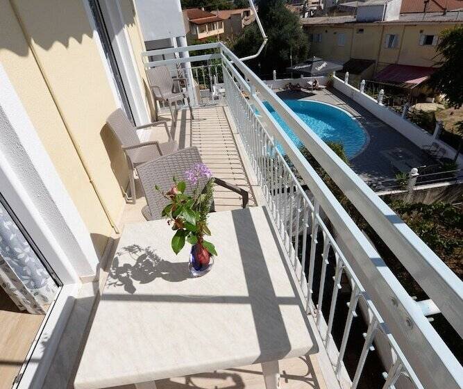 Filippas Rooms