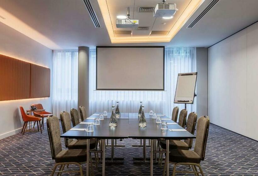 בית מלון כפרי Hyatt Centric The Liberties Dublin