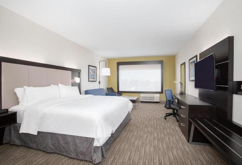 בית מלון כפרי Holiday Inn Express & Suites   Ely, An Ihg