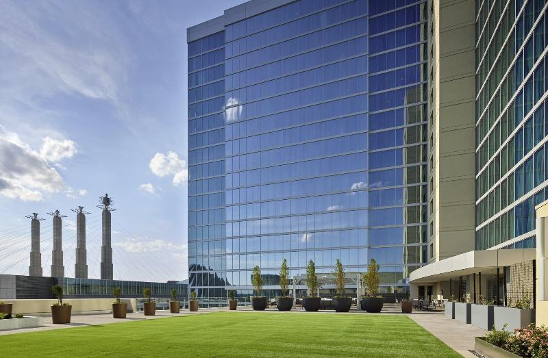 هتل Loews Kansas City