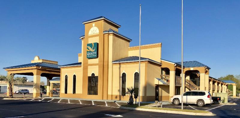 酒店 Quality Inn & Suites