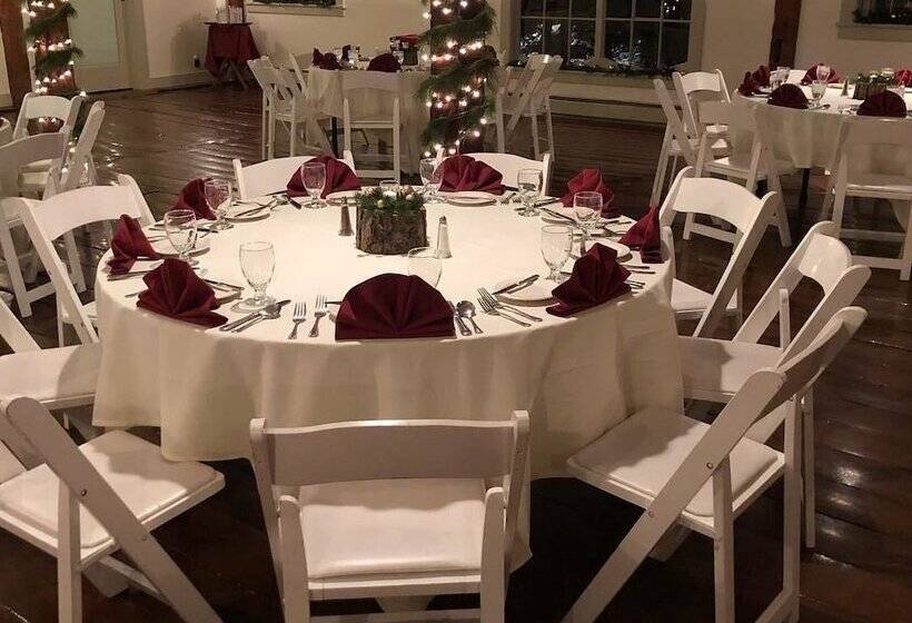 مبيت وإفطار Dowds Country Inn