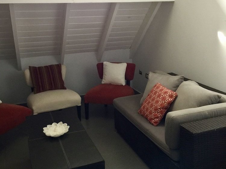 Casa De Huespedes El Trebol Bed & Breakfast