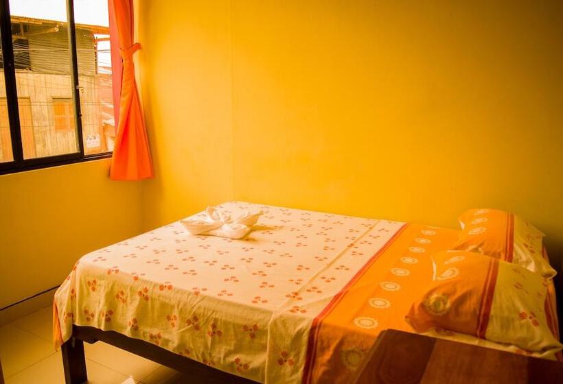 فندق فئة نجمة واحدة Hospedaje Las Amazonas