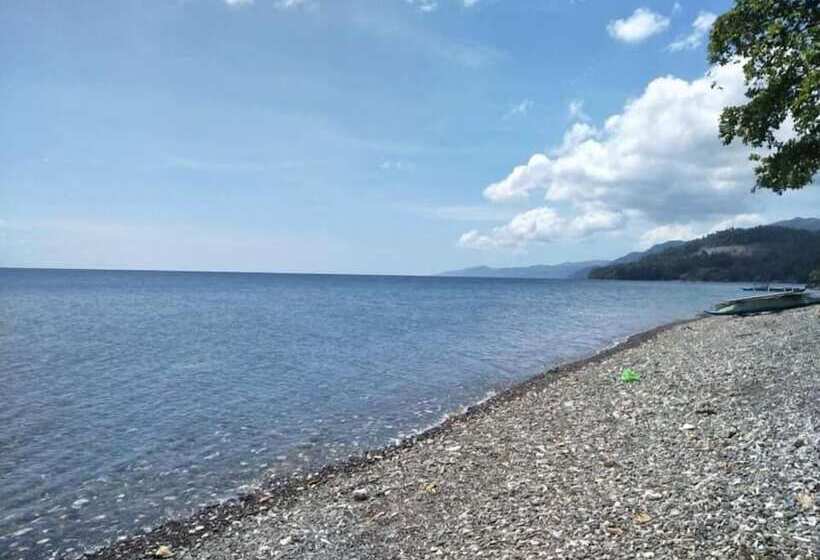 فندق Aundanao Oasis Beach