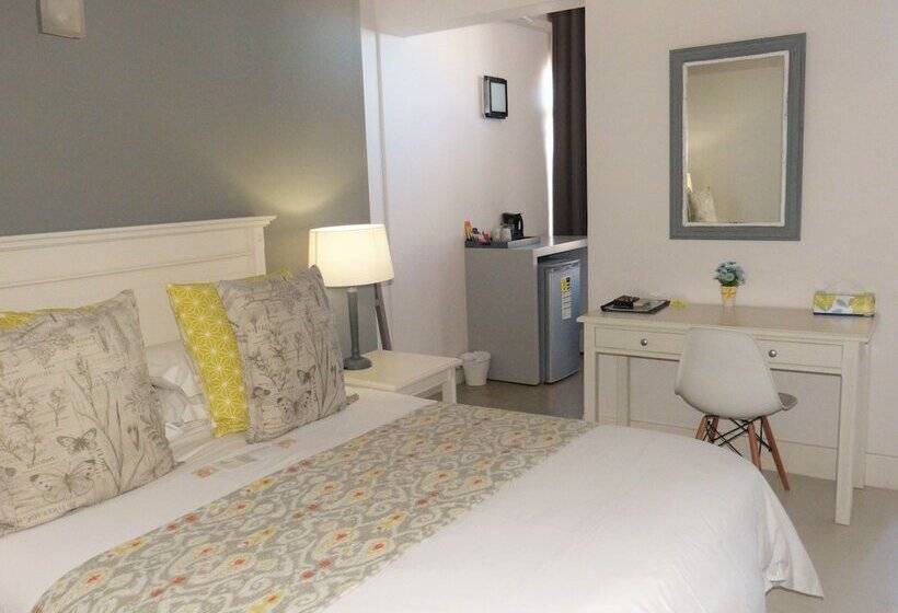 پانسیون The Hampton Exclusive Guest House