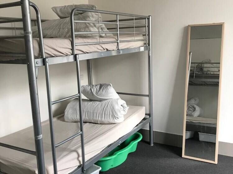 Perth City Backpackers Hostel   Note   Valid Passport Required To Check In