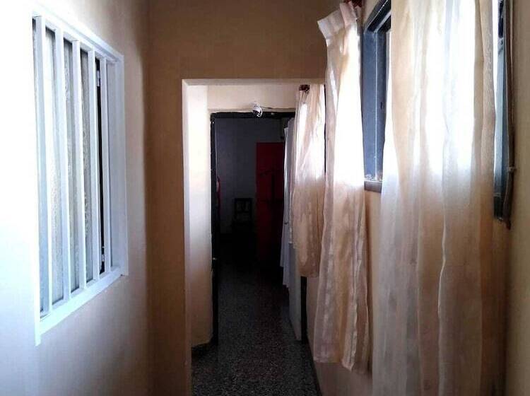 تختخواب و صبحانه Hostal La Pachamama